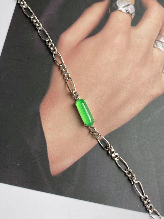 Silver curb-link necklace with elongated green jadeite stone pendant